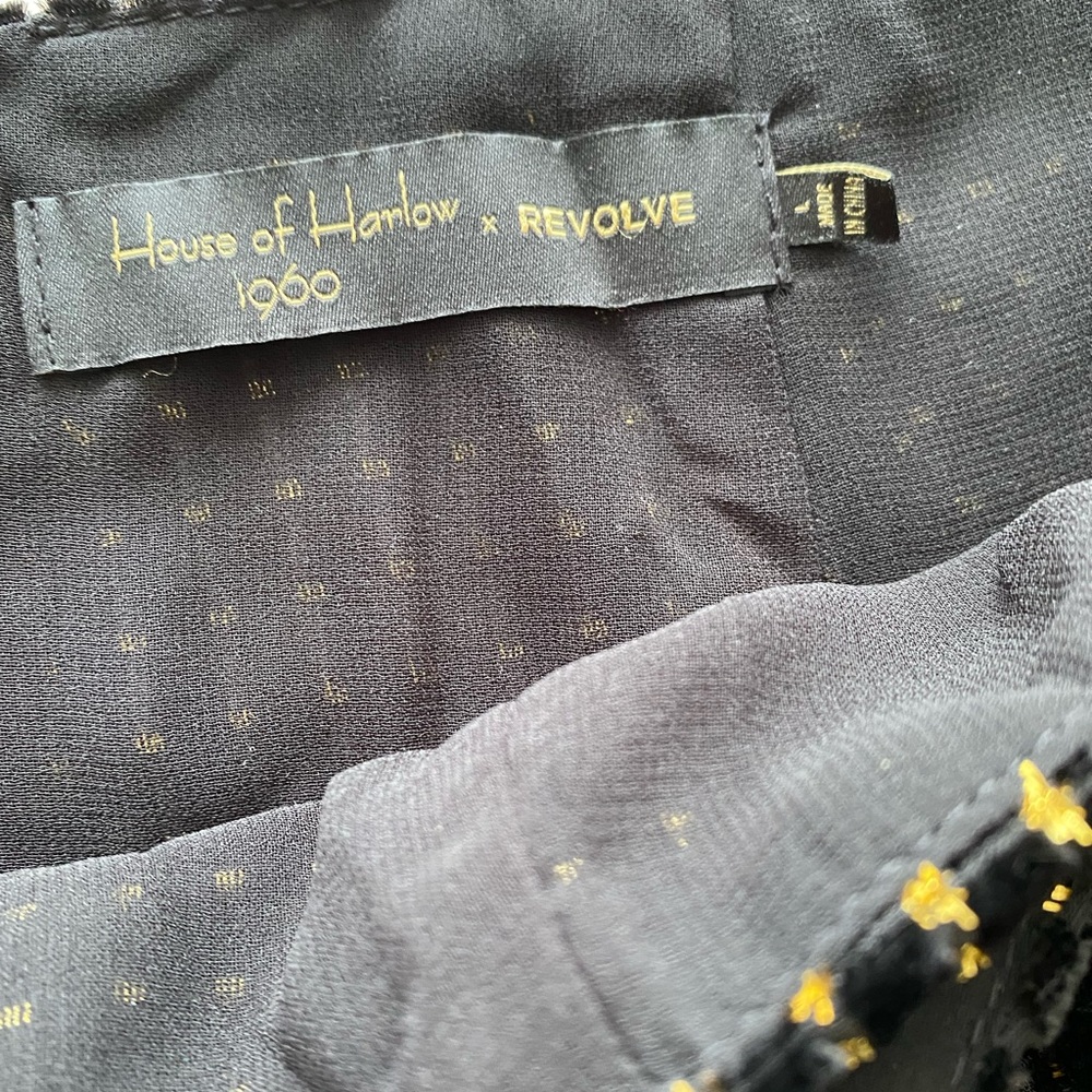 NWT House of Harlow 1960 x REVOLVE black gold mini skirt - Picture 9 of 9